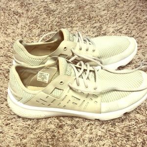 Sperry Topsider boat tennis shoes.